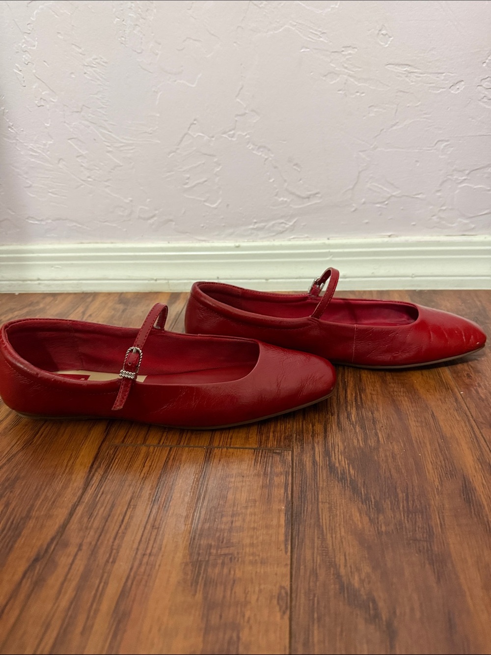 Dolce Vita Reyes Ballet Flats Red Crinkle Patent - Picture 2 of 4
